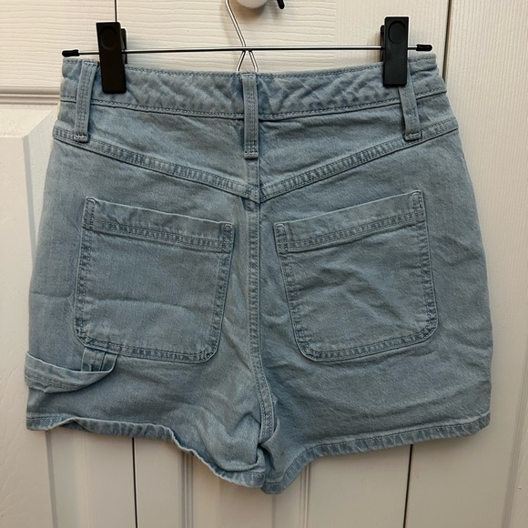 Universal Thread Shorts - Picture 2 of 2